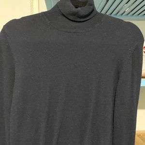 Rw&co navy blue turtleneck xs